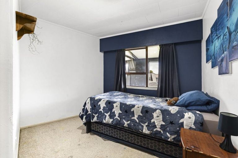 Photo of property in 5 Bronte Place, Whalers Gate, New Plymouth, 4310