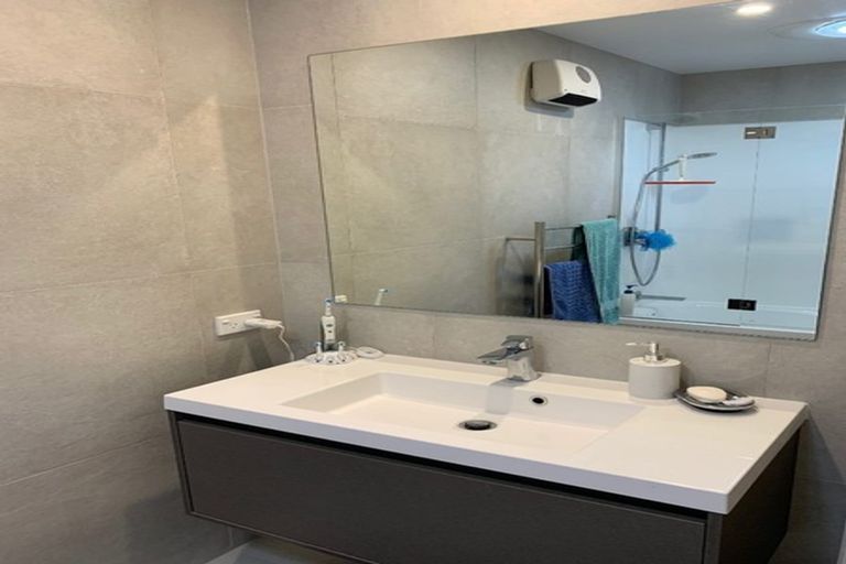 Photo of property in 5 Gallipoli Place, Flat Bush, Auckland, 2019