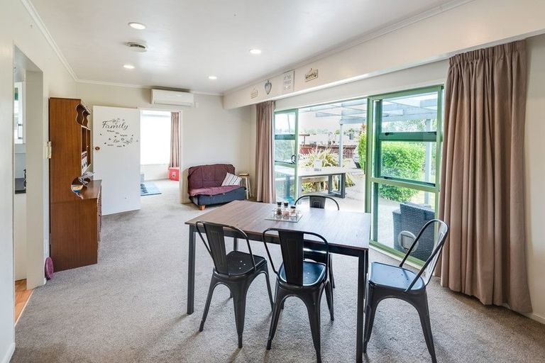 Photo of property in 32 Bent Street, Putaruru, 3411