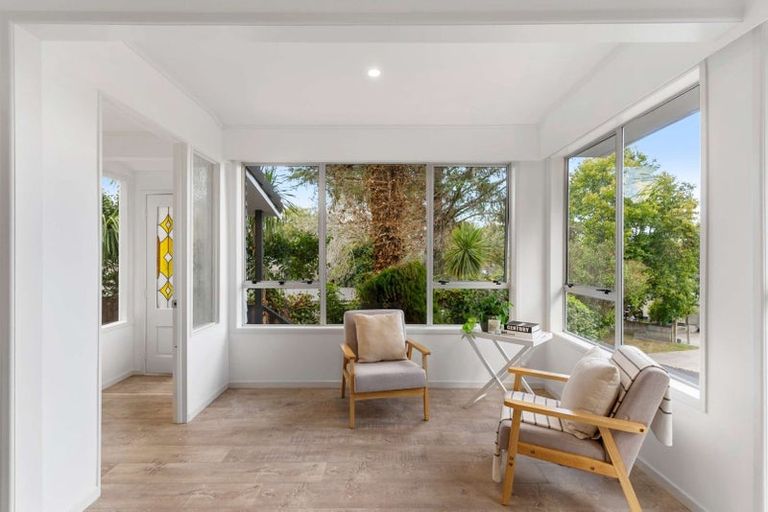 Photo of property in 4 Powrie Street, Glenfield, Auckland, 0629