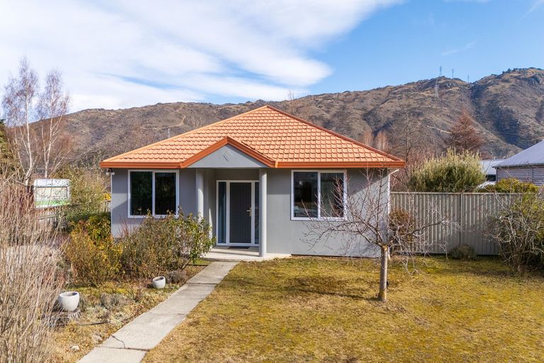 Photo of property in 4 Lantern Way, Clyde, 9330