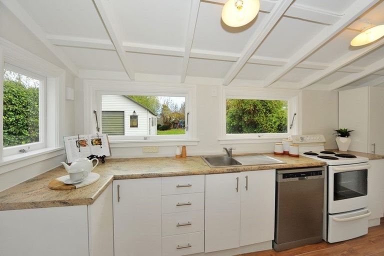 Photo of property in 14 Bass Street, Woolston, Christchurch, 8062