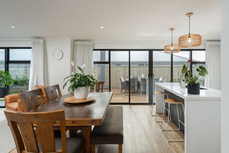 Photo of property in 38 Catalina Crescent, Burleigh, Blenheim, 7201