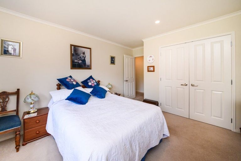 Photo of property in 22 Masefield Terrace, Kelvin Grove, Palmerston North, 4414