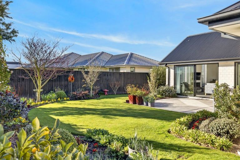 Photo of property in 16 Chatsworth Avenue, Rangiora, 7400