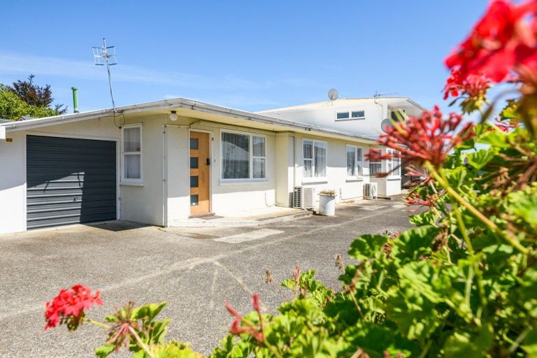 Photo of property in 271b Grey Street, Palmerston North, 4414