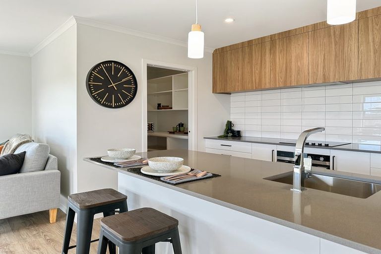 Photo of property in 38 Taurangawaka Road, One Tree Point, 0118