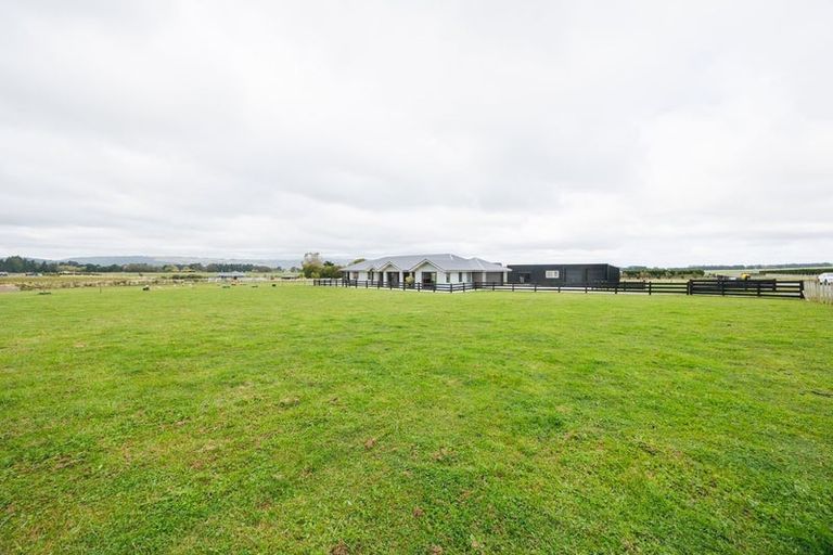 Photo of property in 21 Meavy Lane, Ashhurst, Palmerston North, 4470