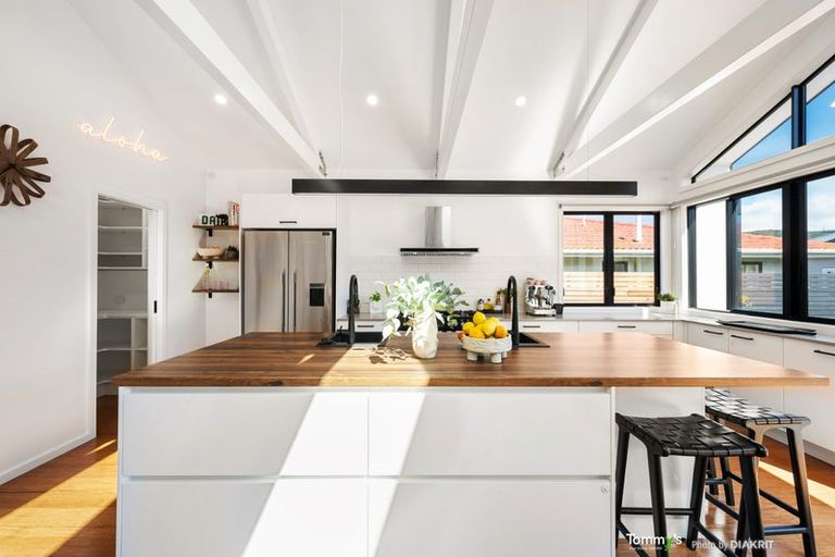 Photo of property in 21 Nottingham Street, Karori, Wellington, 6012