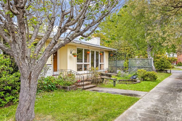 Photo of property in 54 Woodbury Street, Russley, Christchurch, 8042