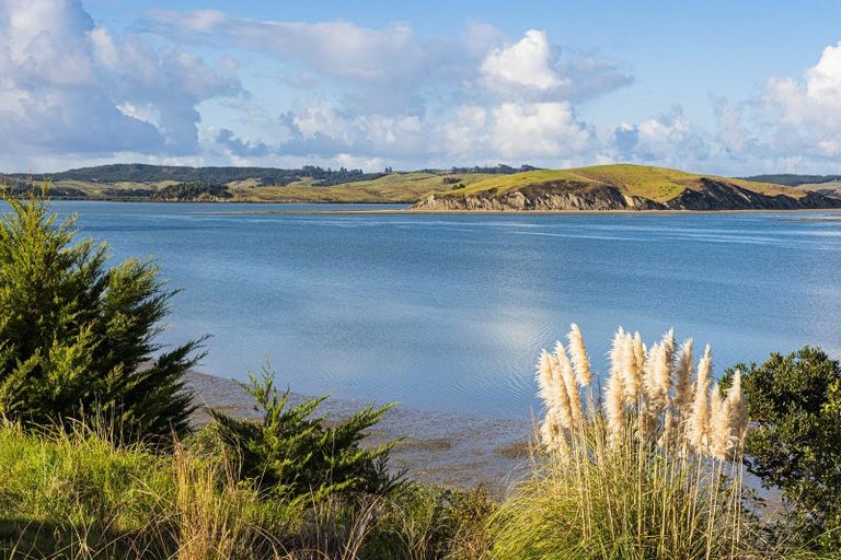 Photo of property in 164 Beatson Road, Whakapirau, 0583