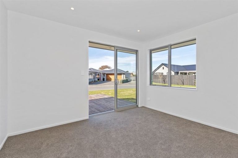 Photo of property in 2 Birchgate Lane, Halswell, Christchurch, 8025