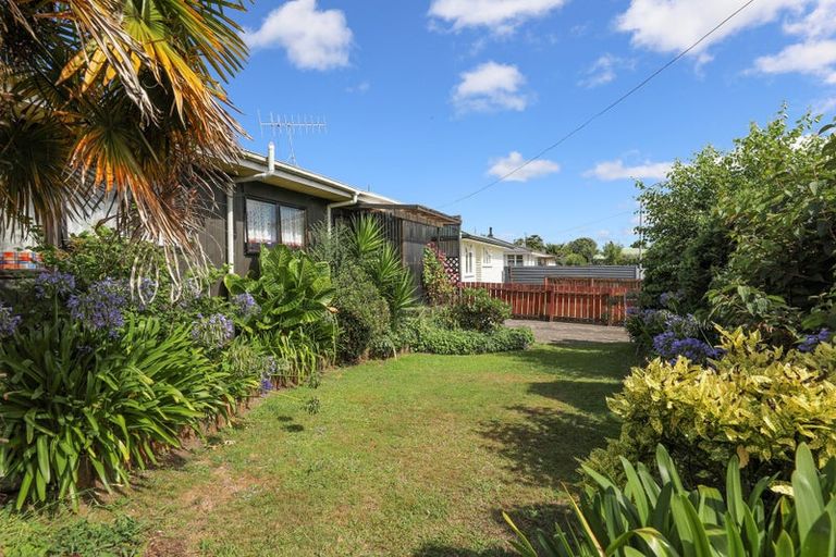 Photo of property in 18 Matai Street, Edgecumbe, 3120
