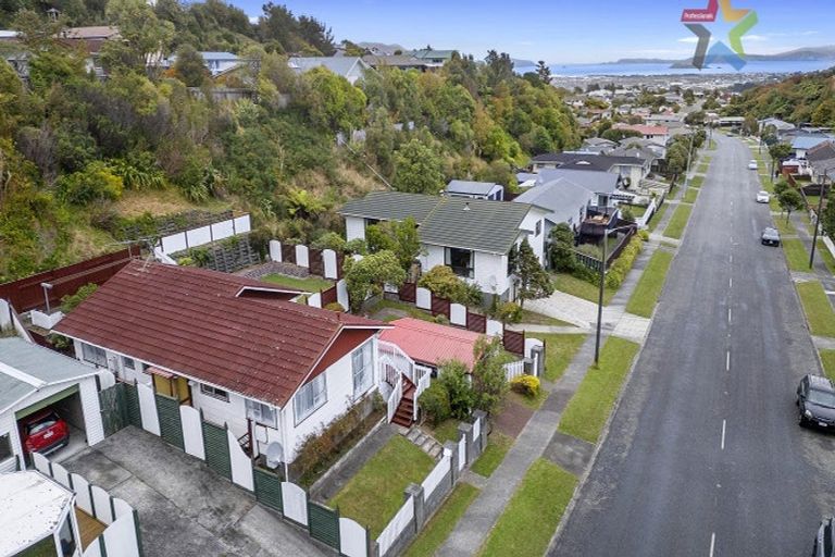 Photo of property in 238 Major Drive, Kelson, Lower Hutt, 5010
