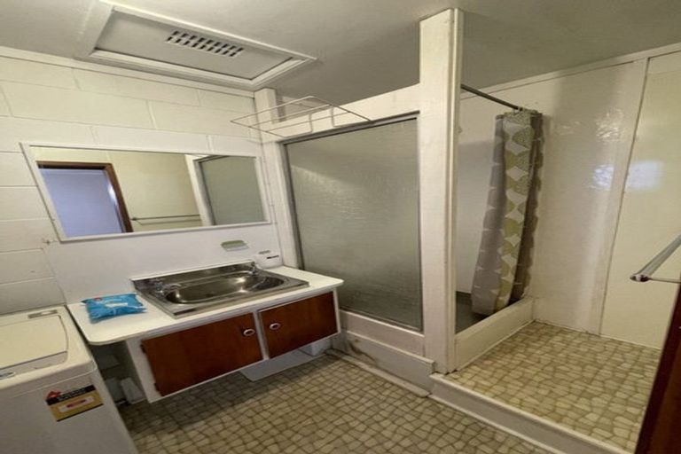 Photo of property in 139a Forrest Hill Road, Forrest Hill, Auckland, 0620