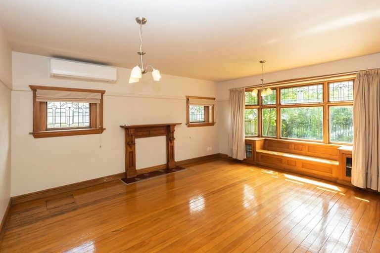 Photo of property in 19 Bartlett Street, Riccarton, Christchurch, 8011