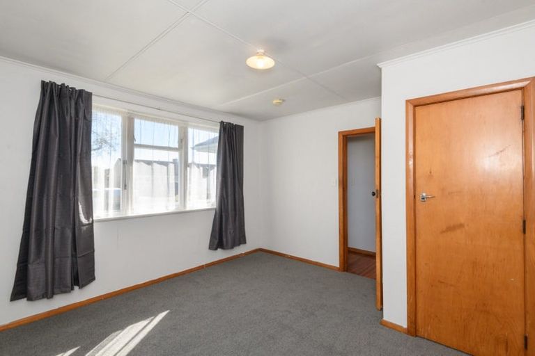 Photo of property in 5 Hinemoa Street, Levin, 5510