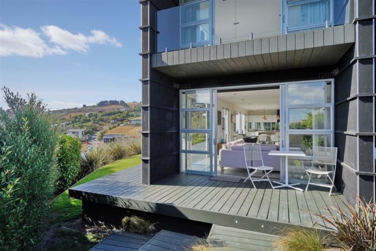 Photo of property in 105 Glenstrae Road, Redcliffs, Christchurch, 8081