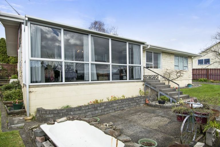 Photo of property in 8 Dingadee Street, Welcome Bay, Tauranga, 3112