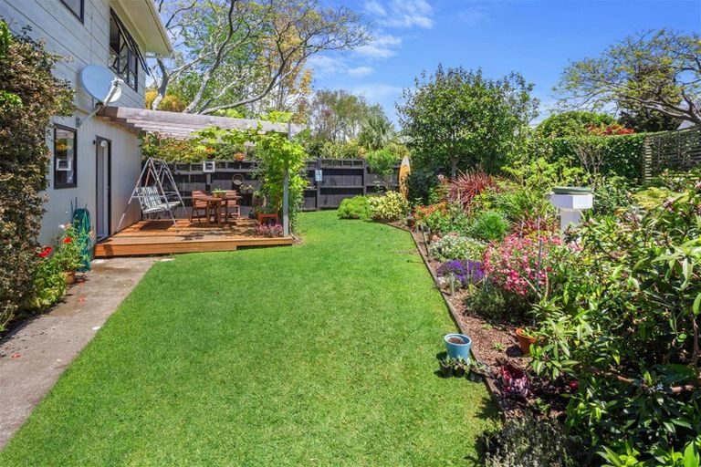 Photo of property in 11 Pohutukawa Drive, Athenree, Katikati, 3177