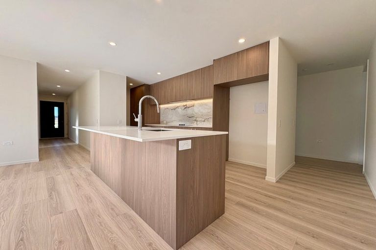 Photo of property in 25 Northampton Drive, Prebbleton, 7676
