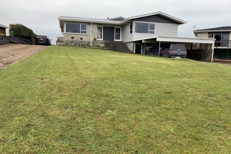 Photo of property in 13 Oturi Road, Waverley, 4510