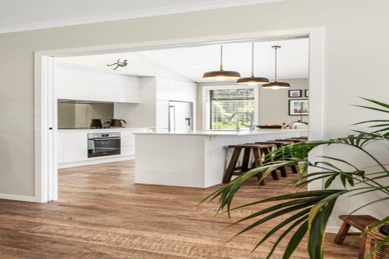 Photo of property in 87 Pakanga Grove, Pyes Pa, Tauranga, 3112