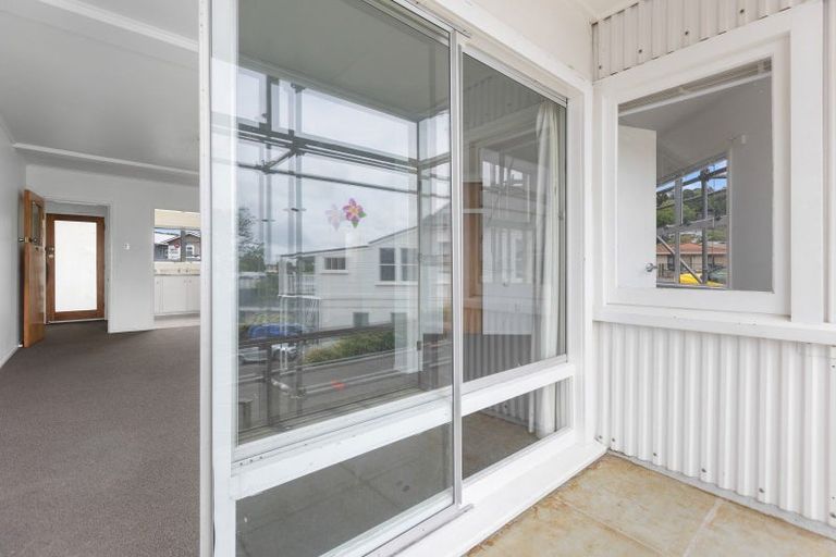 Photo of property in 1/184 Powderham Street, New Plymouth, 4310