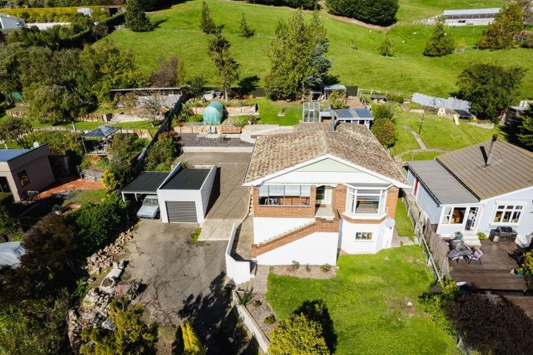 Photo of property in 16 Braeside, Kinmont Park, Mosgiel, 9024