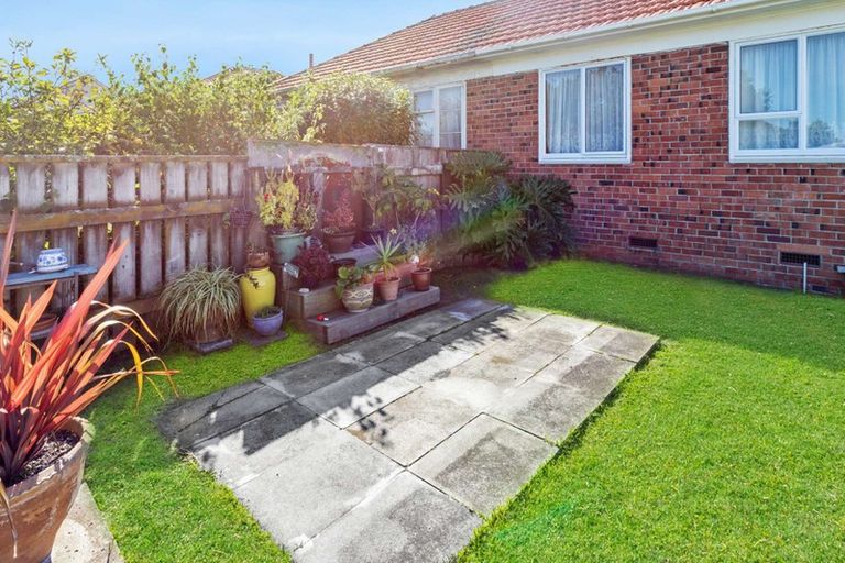 Photo of property in 1 Fergusson Street, Springvale, Whanganui, 4501