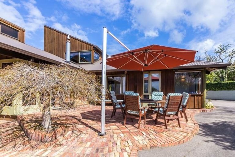 Photo of property in 12 Ewing Grove, Acacia Bay, Taupo, 3330