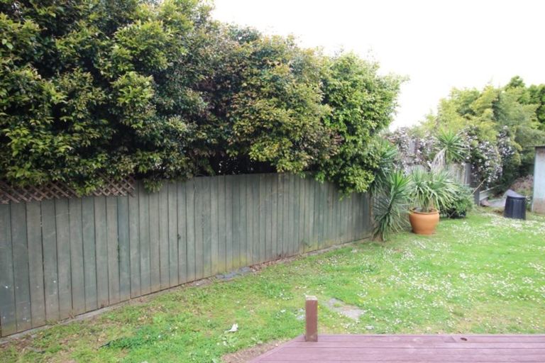 Photo of property in 50 Megan Avenue, Pakuranga Heights, Auckland, 2010