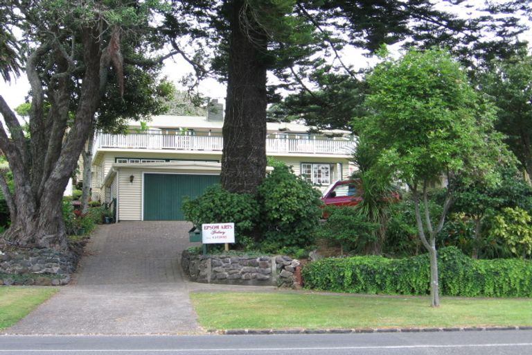 Photo of property in 17 Buckley Road, Epsom, Auckland, 1023