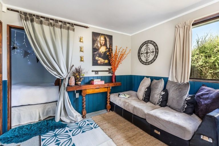 Photo of property in 2 Epping Place, Richmond Heights, Taupo, 3330