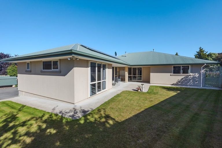 Photo of property in 62 Essex Street, Weston, Oamaru, 9401