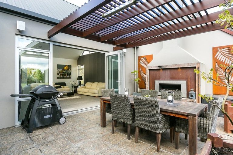 Photo of property in 66 Wingatui Road, Mosgiel, 9024