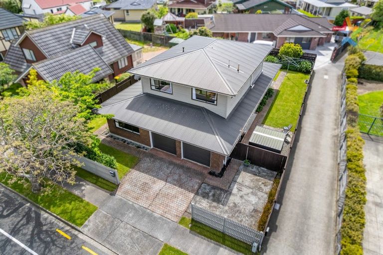 Photo of property in 25 Waddington Drive, Naenae, Lower Hutt, 5011