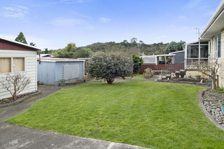 Photo of property in 8 Dingadee Street, Welcome Bay, Tauranga, 3112