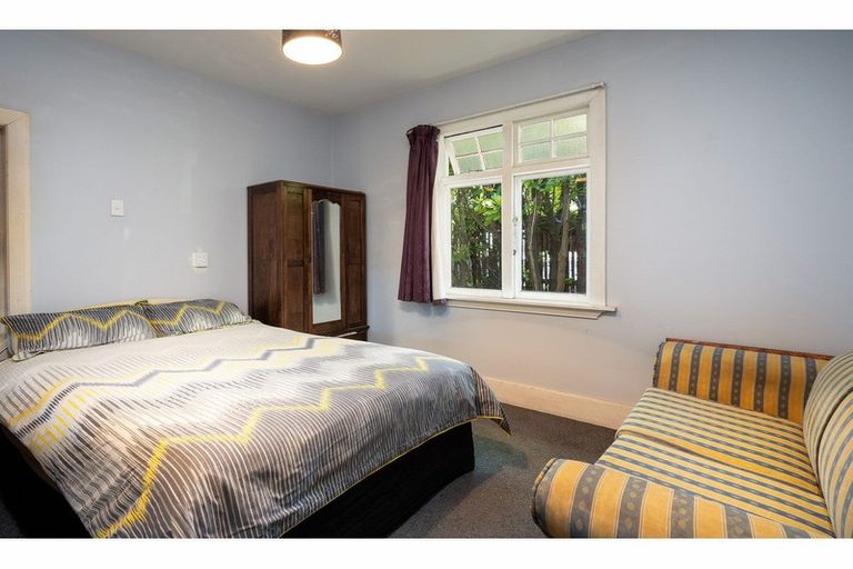 Photo of property in 257 Ferry Road, Waltham, Christchurch, 8011