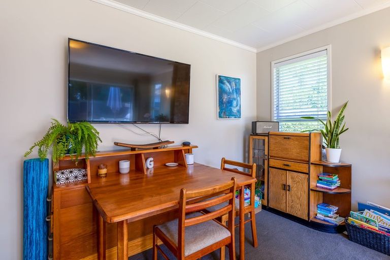 Photo of property in 12a John F Kennedy Place, Glen Eden, Auckland, 0602