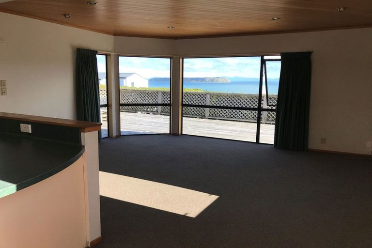 Photo of property in 118 Motuhara Road, Plimmerton, Porirua, 5026