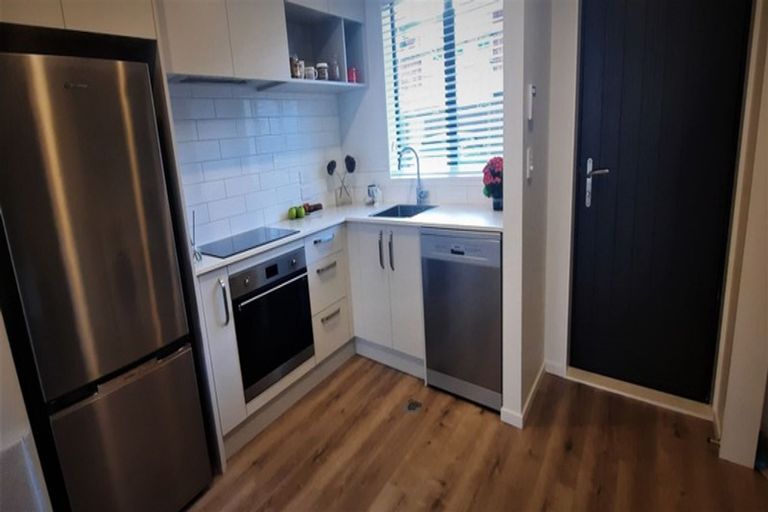 Photo of property in 2/35 Webb Street, St Albans, Christchurch, 8014