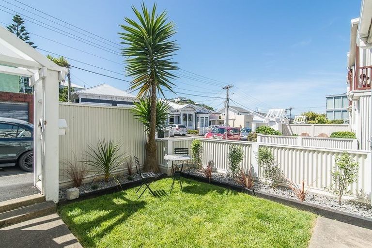 Photo of property in 5/7 Henry Street, Kilbirnie, Wellington, 6022