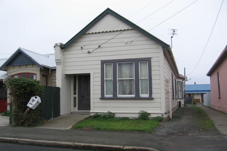 Photo of property in 48 Reid Road, South Dunedin, Dunedin, 9012