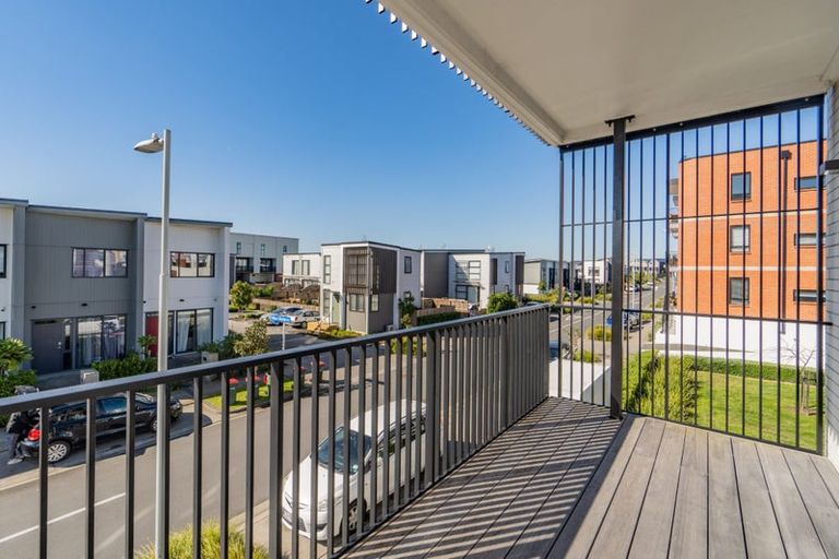 Photo of property in 301/1 Sidney Wallingford Way, Hobsonville, Auckland, 0616