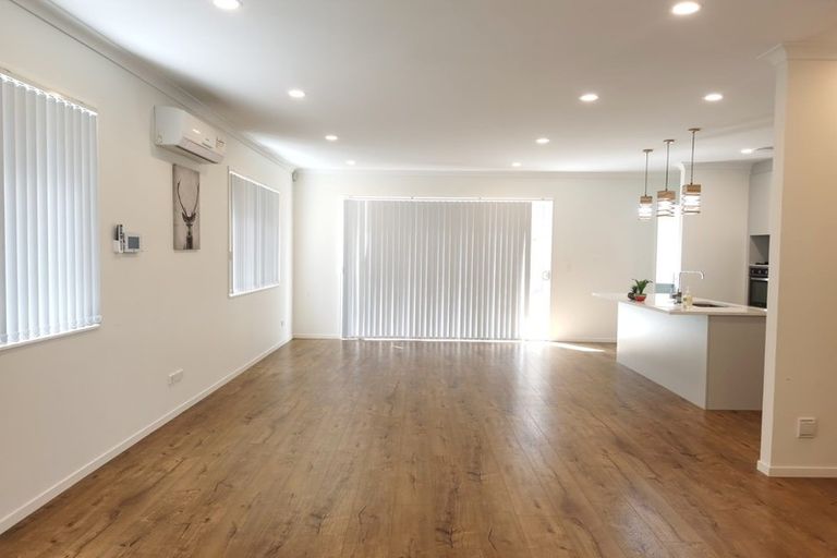 Photo of property in 38 Hangahai Road, Flat Bush, Auckland, 2019