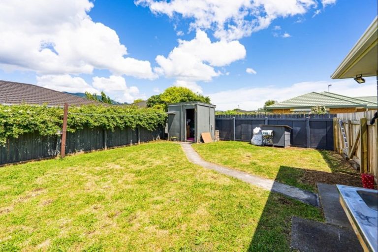 Photo of property in 50 Arawhata Road, Paraparaumu, 5032
