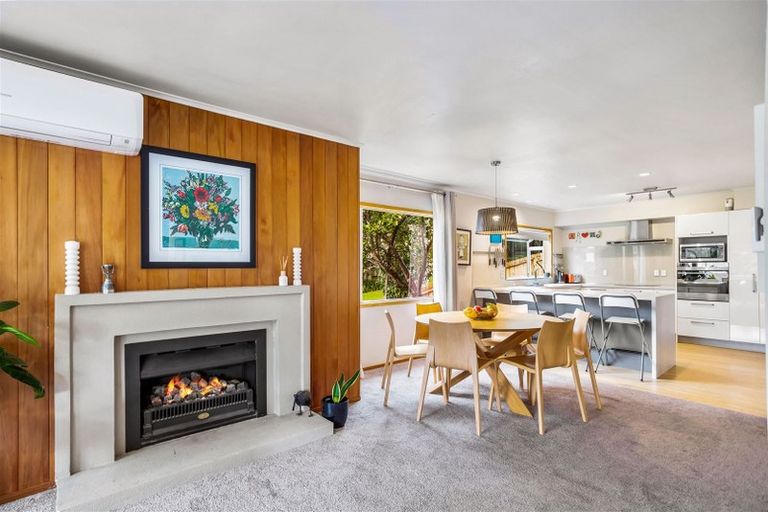 Photo of property in 20 Sailfish Drive, West Harbour, Auckland, 0618