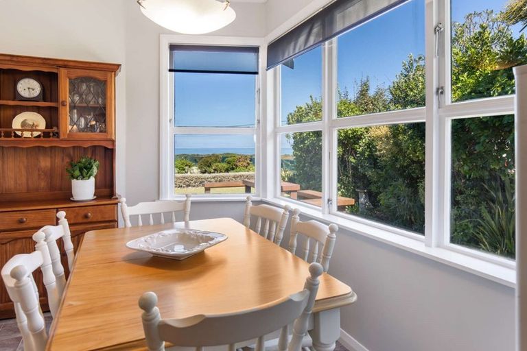 Photo of property in 2 Taupata Street, Castlecliff, Whanganui, 4501