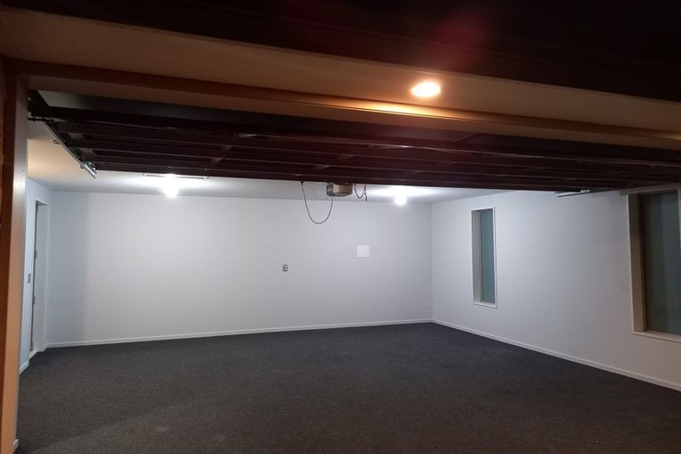 Photo of property in 12 Mataroa Place, Parklands, Christchurch, 8083